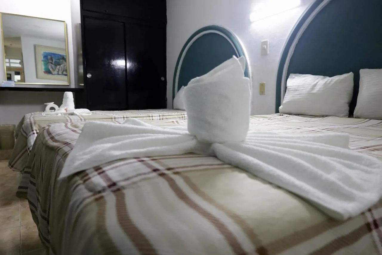 ****  Hc International By R&T Hotel Cancun Mexico